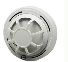 Heat detectors powered battery in 9VDC with flash alarm indicator for smoke detector