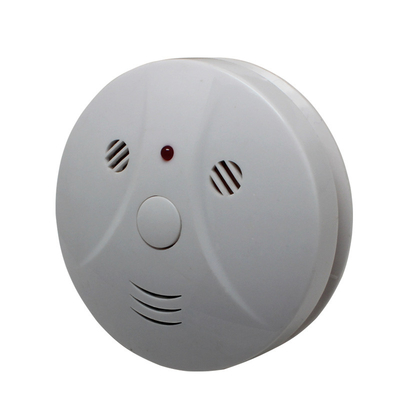 Ceiling or wall mounting Photoelectronic Smoke detector powered by 9VDC battery